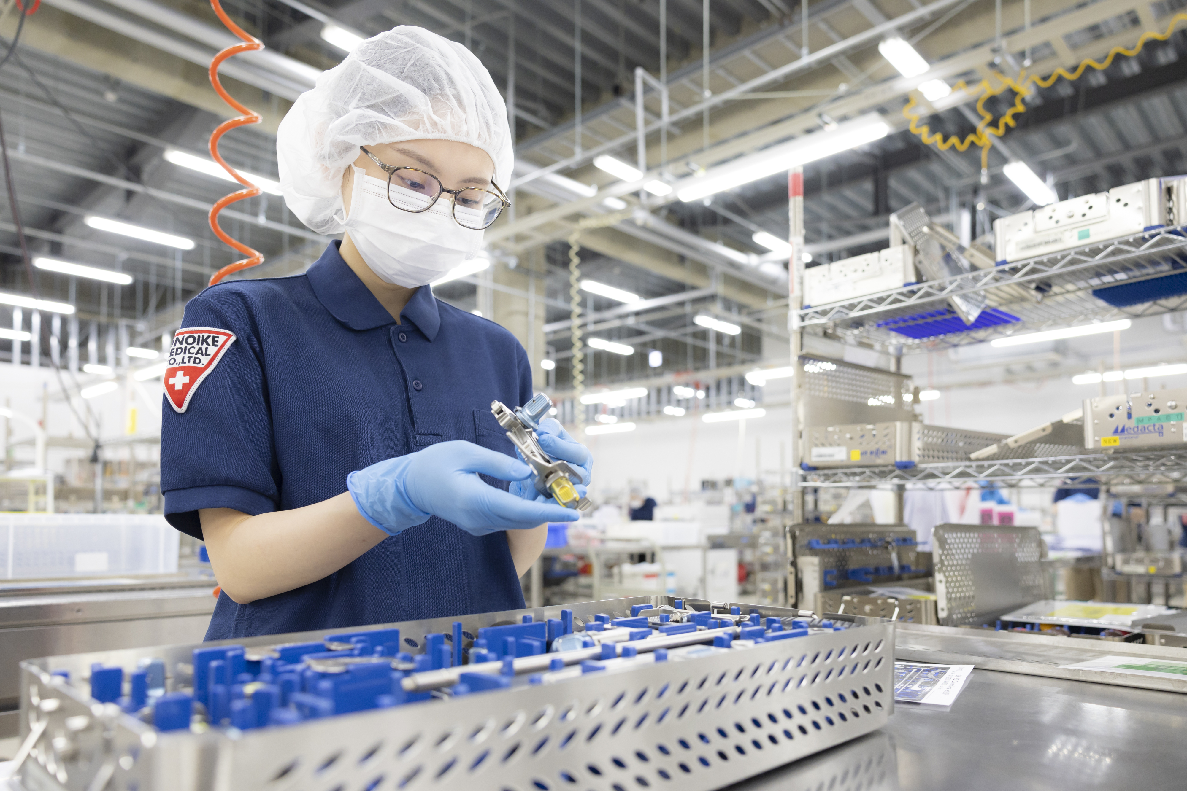 貸出用医療機器の洗浄やメンテナンス、医療機器製造業を全国のセンターで受託