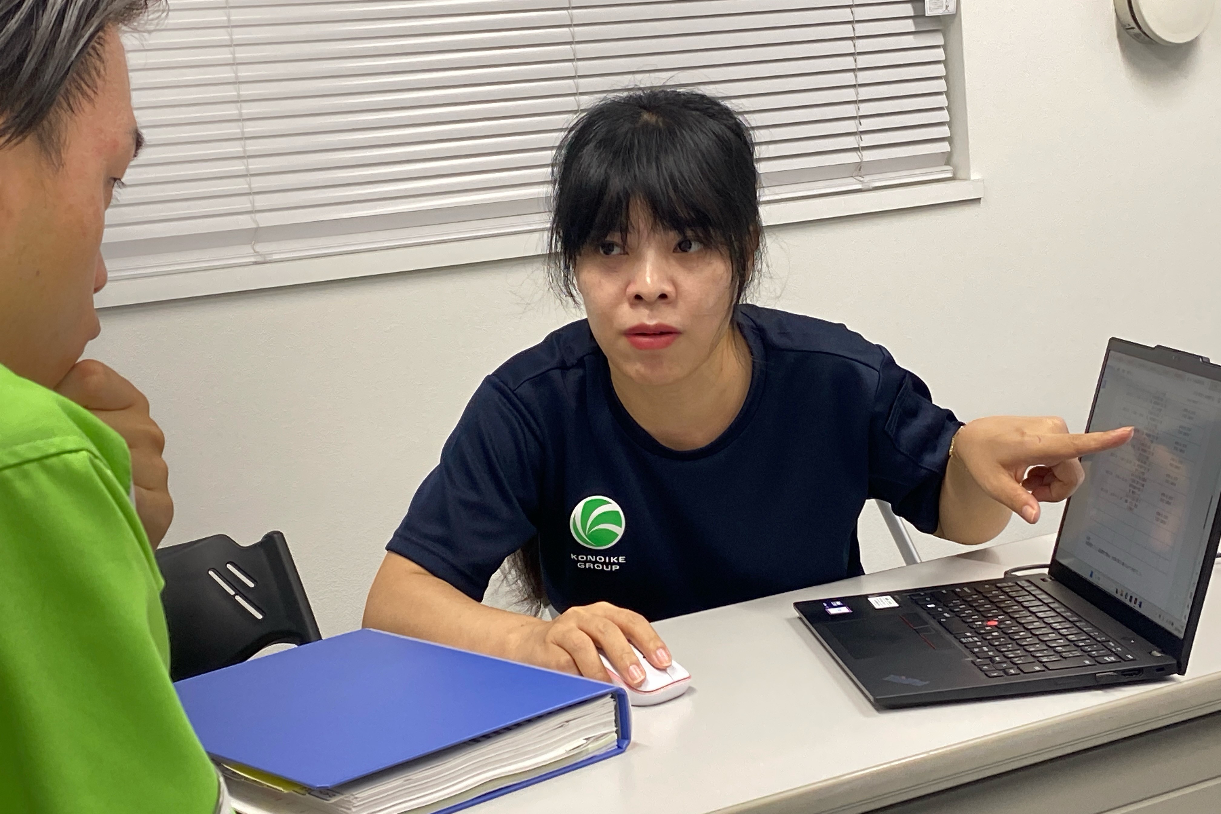 ホンさん：営業所側に必要書類についてレクチャーを実施