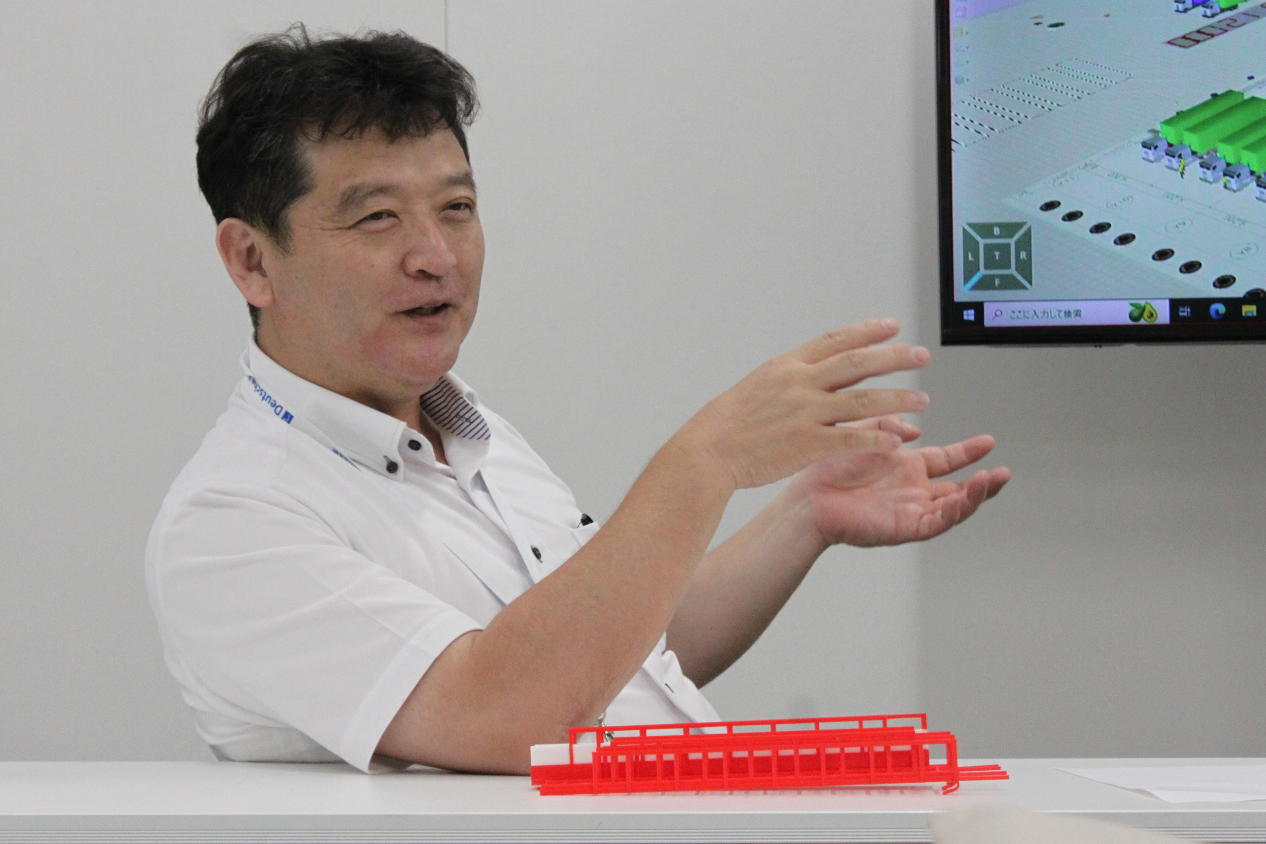 「元気がない人がいると必ず声を掛けてくれる。ゴメズさんは部のムードメーカー」と則竹部長